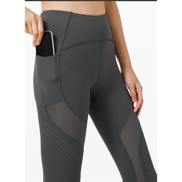 Women's Lululemon Uncovered Strength High-Rise Crop 23" Graphite Grey SZ 6 - Picture 6 of 16